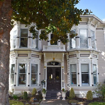 Mccall House Boutique Hotel Ашленд Экстерьер фото