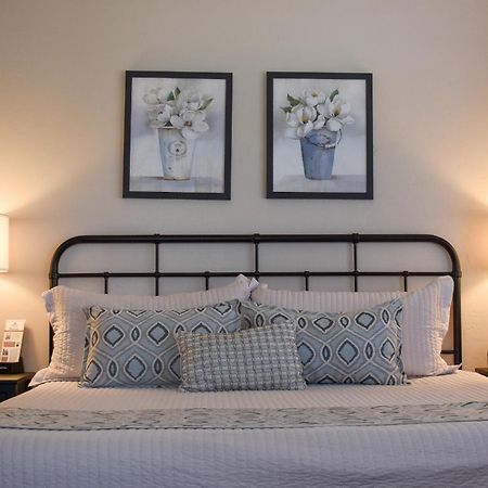 Mccall House Boutique Hotel Ашленд Экстерьер фото
