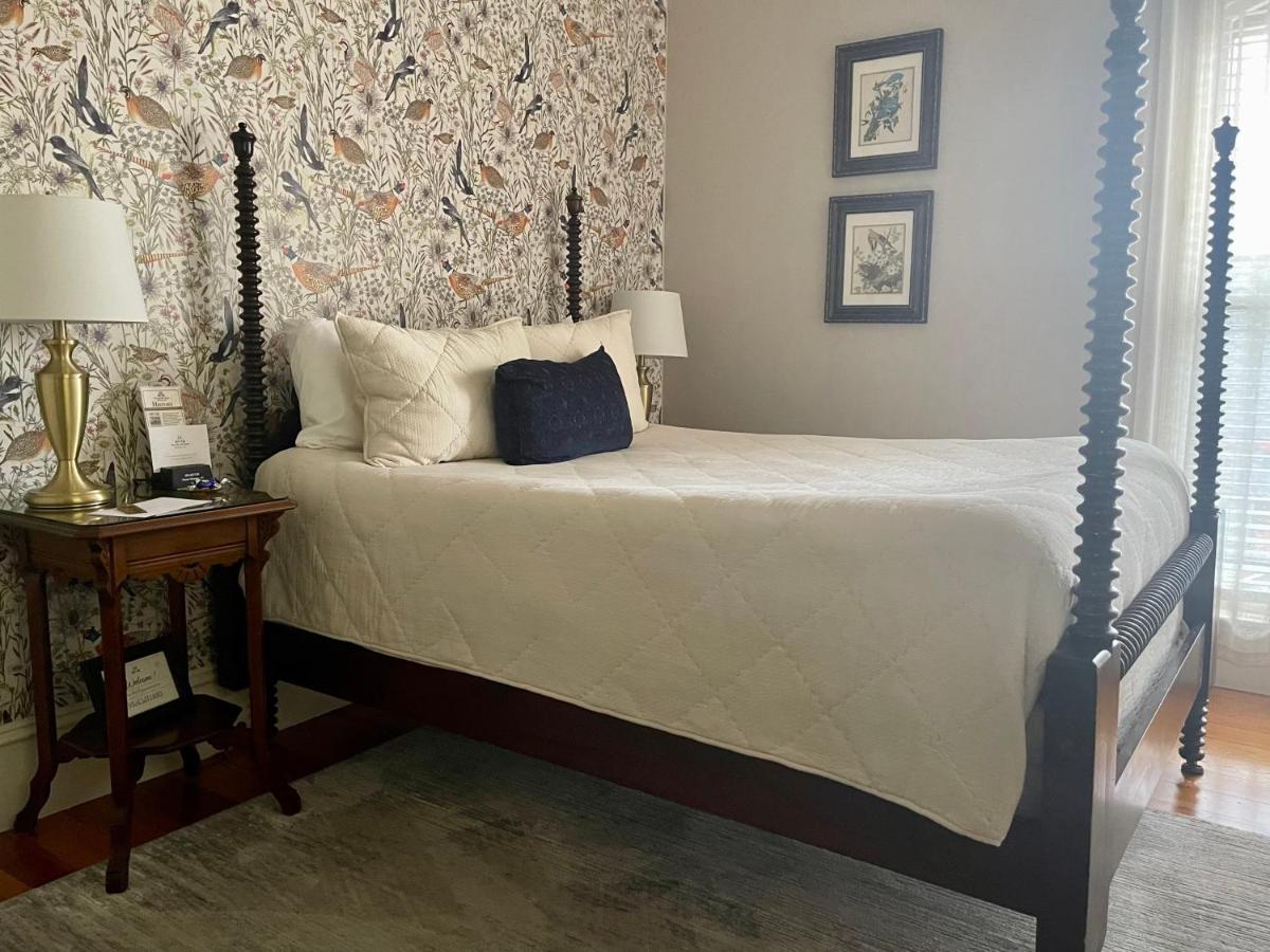 Mccall House Boutique Hotel Ашленд Экстерьер фото