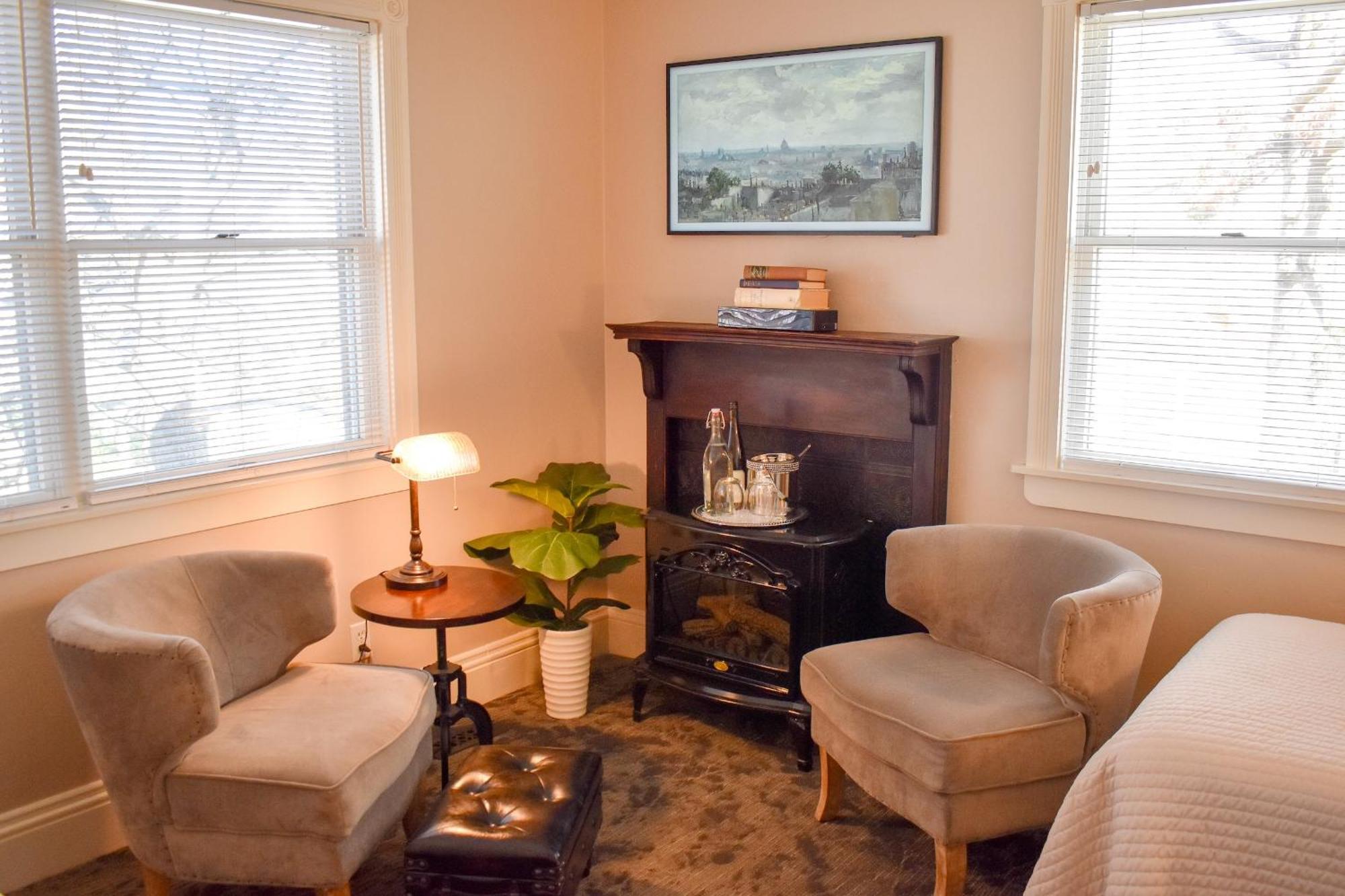 Mccall House Boutique Hotel Ашленд Экстерьер фото