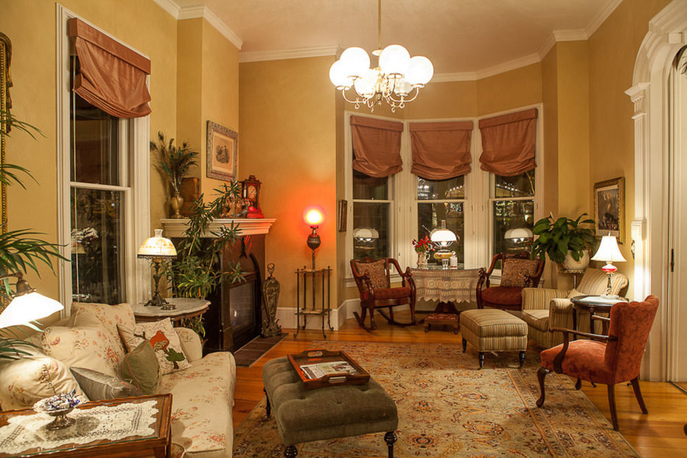Mccall House Boutique Hotel Ашленд Экстерьер фото